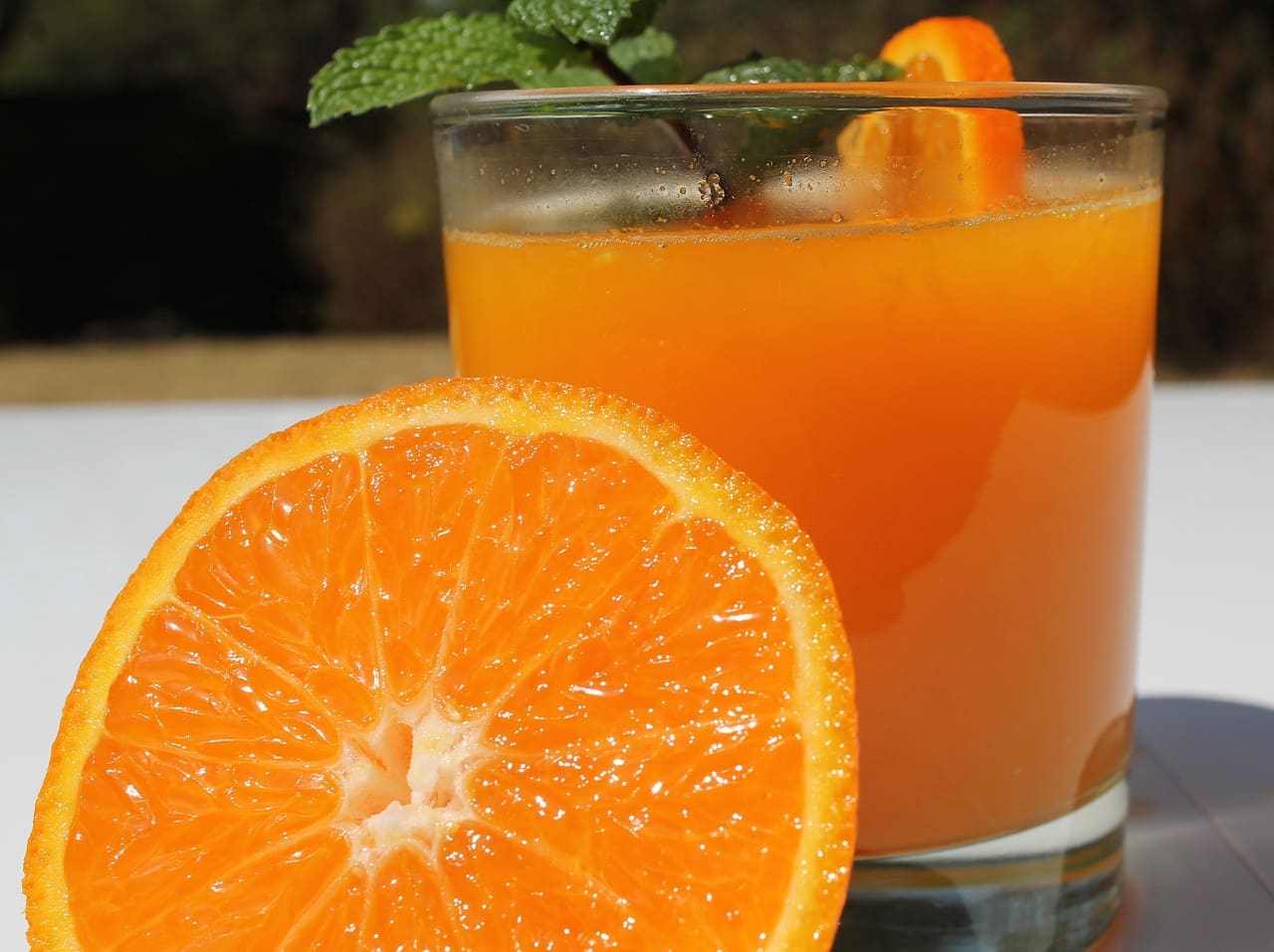 The Role Of Antioxidants In Promoting Heart Health And Lowering Cholesterol