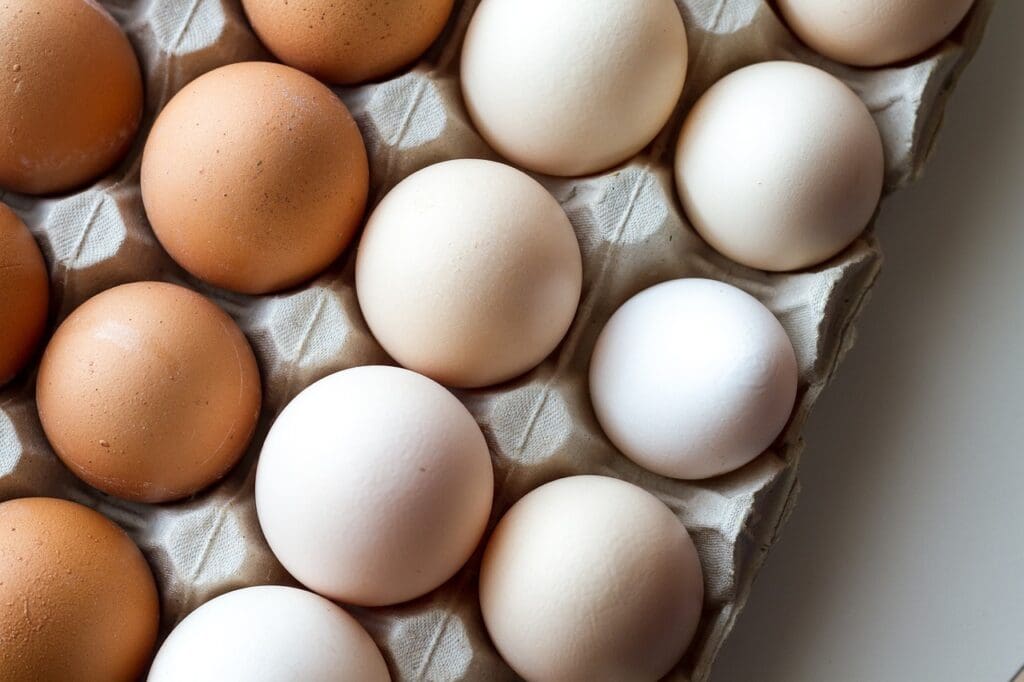 Natural Ways To Lower Cholesterol With Vitamins And Lifestyle Changes