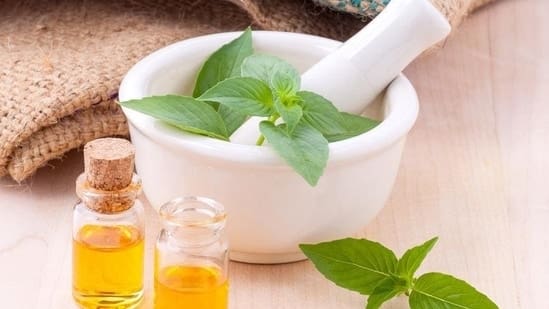 How To Create A Holistic Approach To Cholesterol Management With Vitamins And Natural Remedies