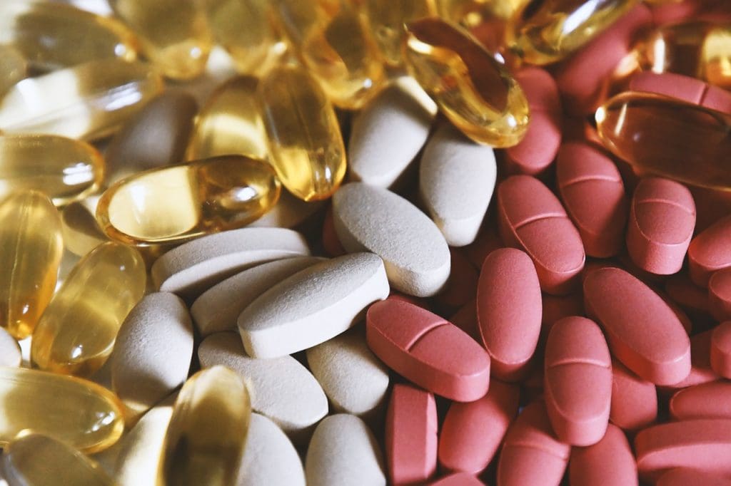 The Role Of Vitamin Supplements In Cholesterol Management: Finding A Balanced Approach